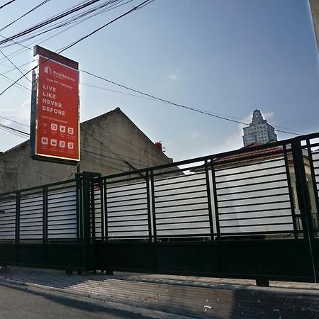 Residences By Reddoorz Near Mt Haryono - Minimum Stay 7 Days Jacarta Exterior foto