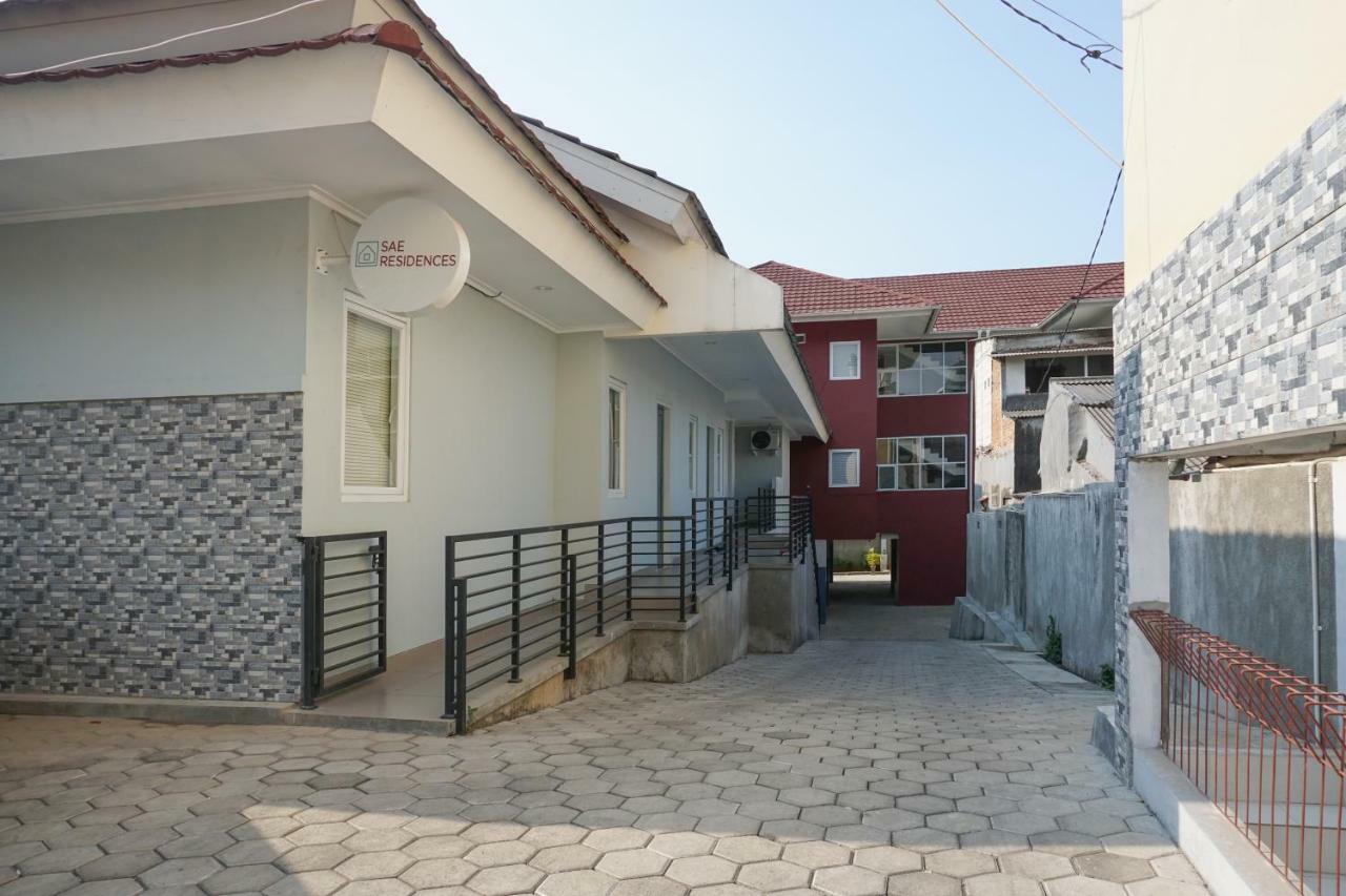 Residences By Reddoorz Near Mt Haryono - Minimum Stay 7 Days Jacarta Exterior foto